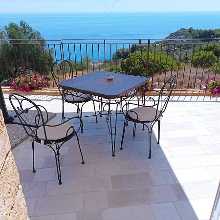 Villetta Cipolliane Santa Maria di Leuca エクステリア 写真